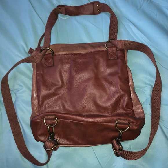 The Sak backpack- lightly worn, small hole in interior fabric but easily sewable - Picture 5 of 5